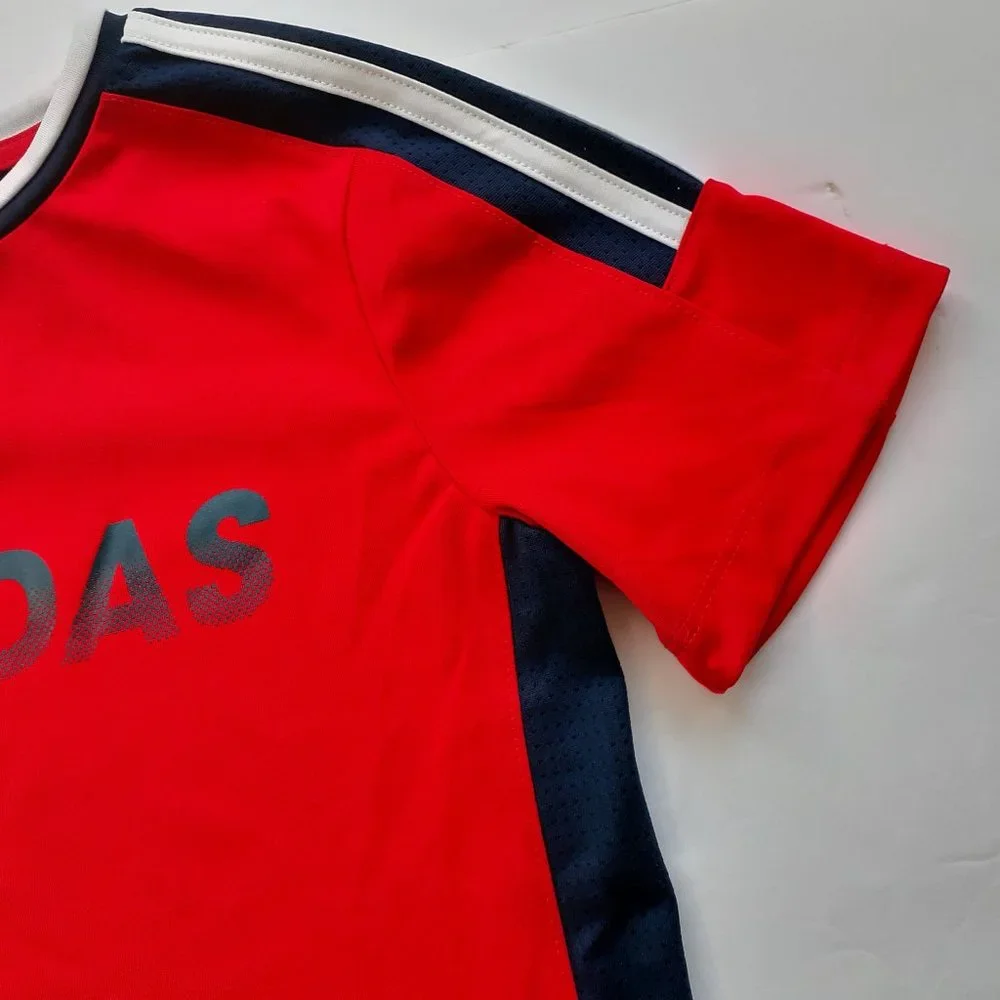 Adidas Boys T-Shirt Red Blue Climacool Active Short Sleeve Size 5